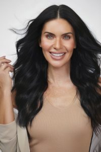 Mona_00002_083048_Original